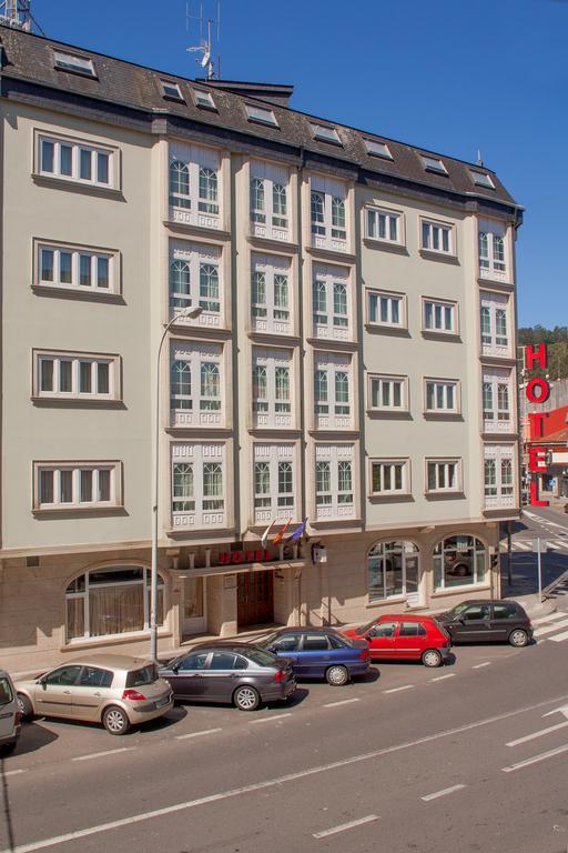 Hospedium Hotel La Marina Costa Da Morte Сее Екстериор снимка