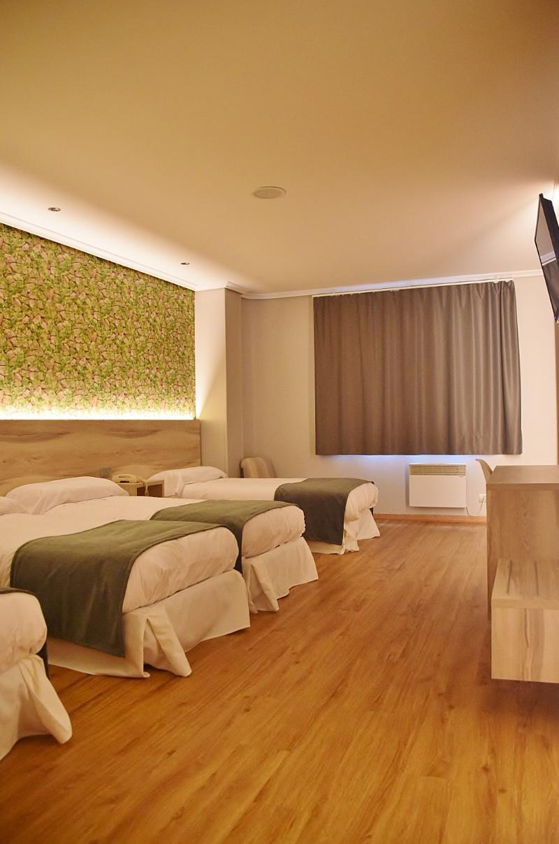Hospedium Hotel La Marina Costa Da Morte Сее Екстериор снимка